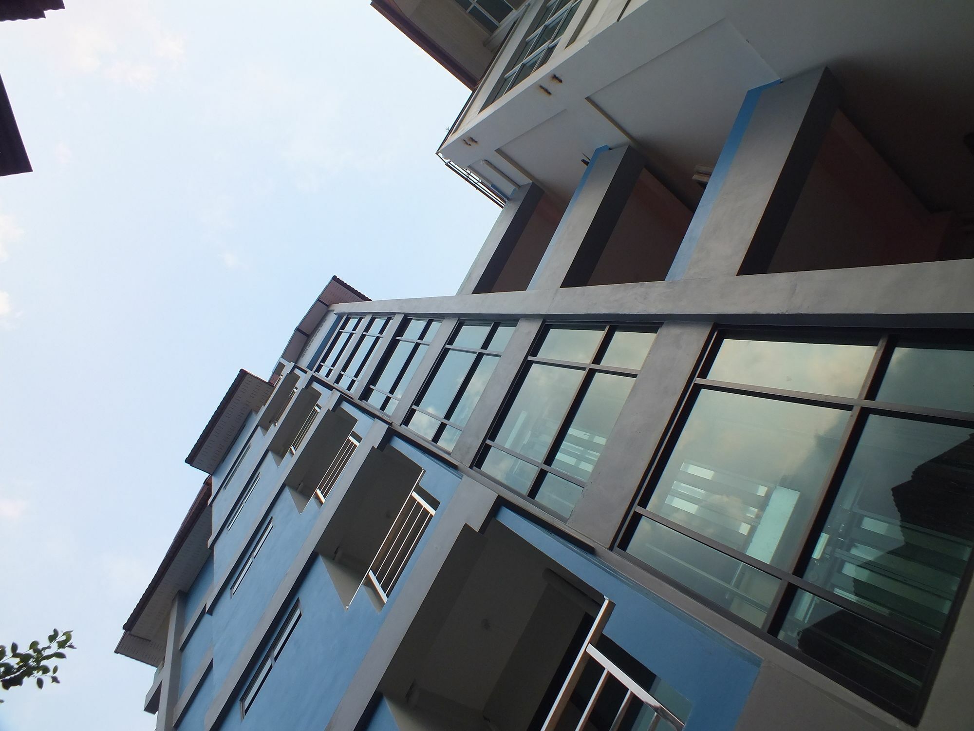 Vanlisut Hotel Ngamwongwan Nonthaburi Exterior foto