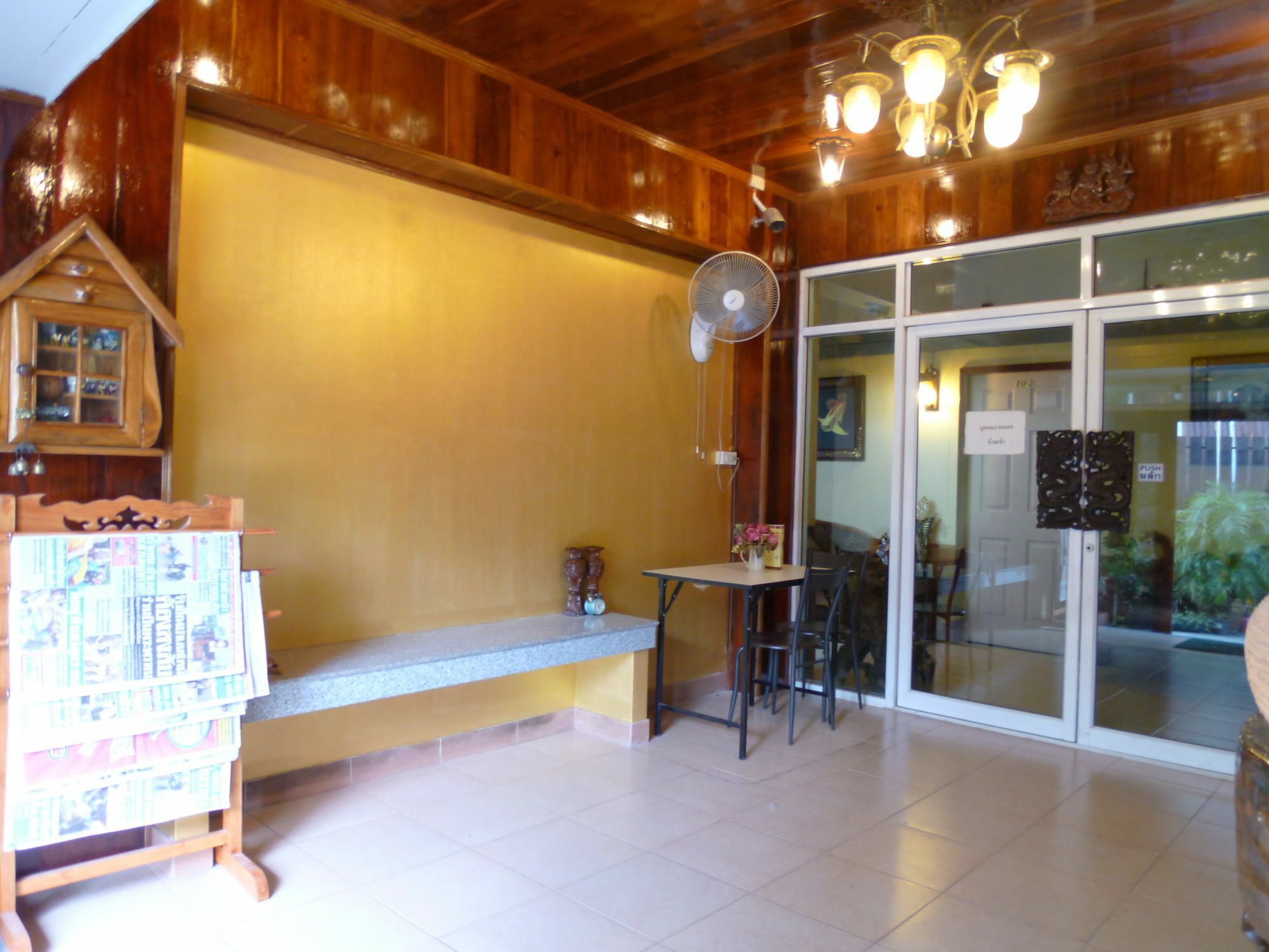 Vanlisut Hotel Ngamwongwan Nonthaburi Exterior foto