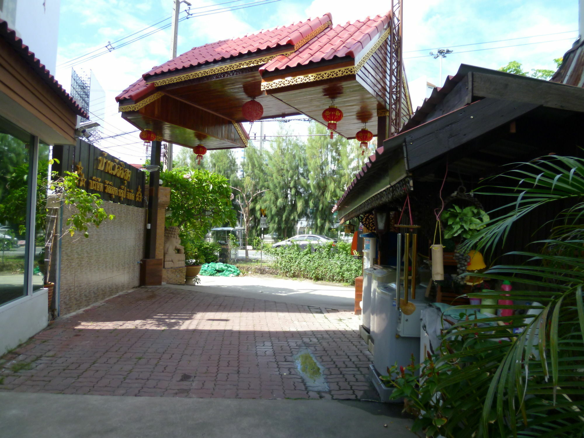 Vanlisut Hotel Ngamwongwan Nonthaburi Exterior foto